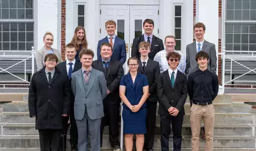 High School Students Explore College Before Graduation