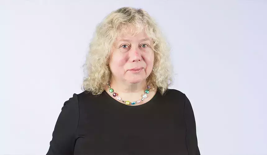 Izabella Lokshina