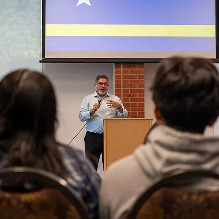 Dr. Enrique Morales-Diaz