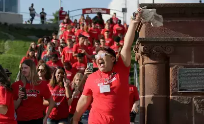 Incoming first year students celebrate the Pass Through the Pillars tradition